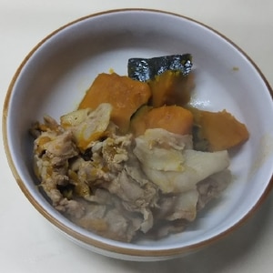 煮るのは5分！かぼちゃと豚こまの煮物♪